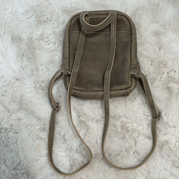 Hammitt Hunter Pewter Mini Backpack Stone Colored Soft Leather Lightweight - Picture 3 of 10